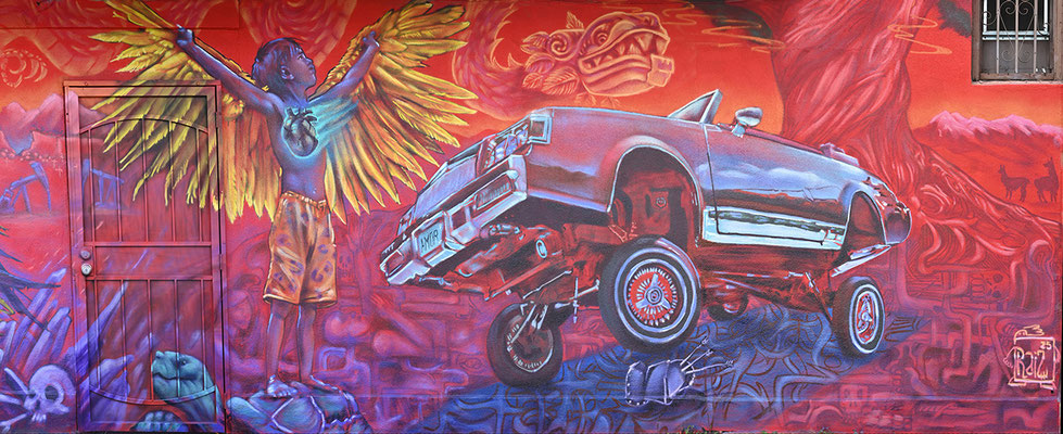 Mural painted in spraypaint collaborated with Pancho Pescador