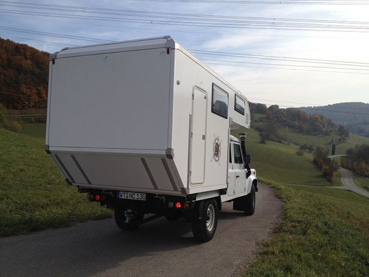 nomadcampers Land Rover Defender 130 Absetzkabine