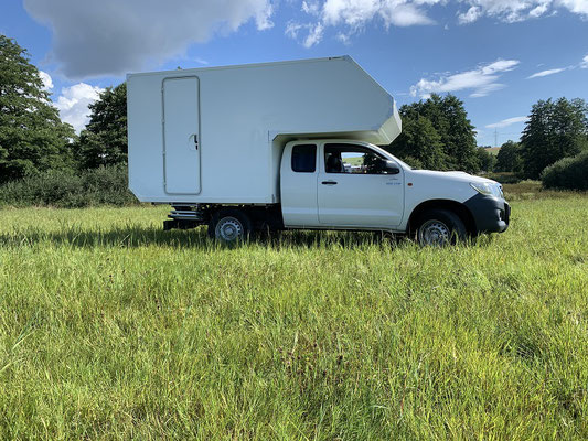 nomadcampers Toyota Hilux Expeditionsmobil