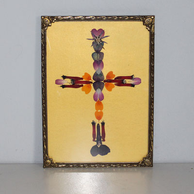 Jugendstil Kleines Blütenkreuz
