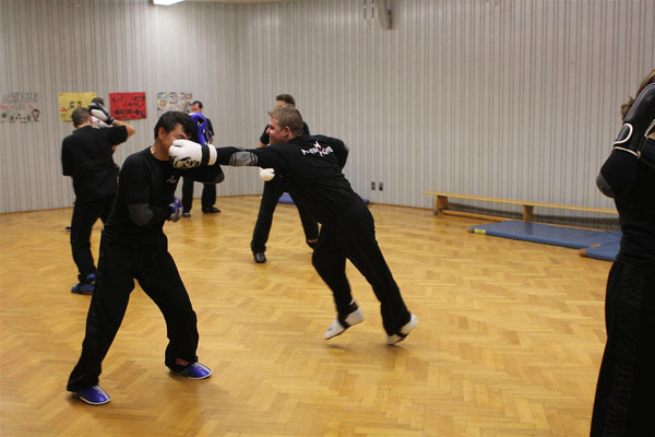 Kampfsport Kickboxen Pointfighting München Ost