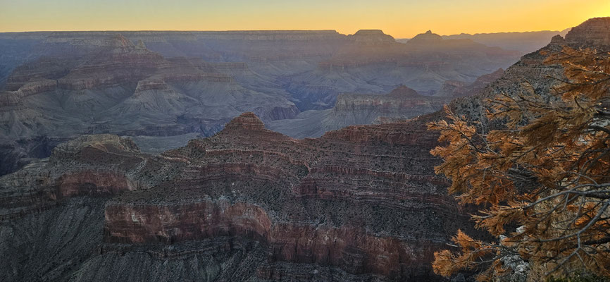 Sonnenaufgang am Grand Canyon.