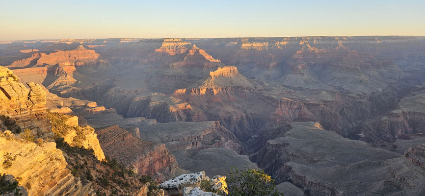 Sonnenaufgang am Grand Canyon.