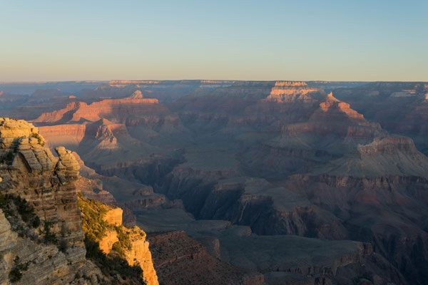 Sonnenaufgang am Grand Canyon.