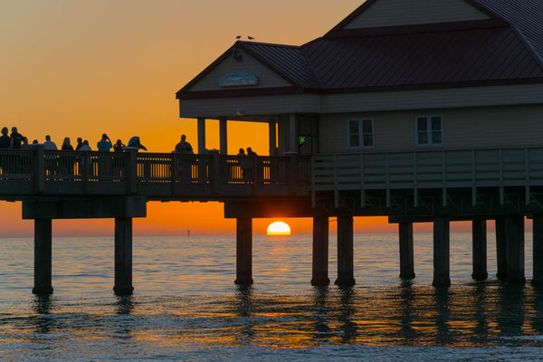Die Pier 60 im Sonnenuntergang.
