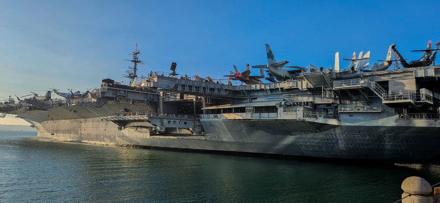 Die USS Midway.