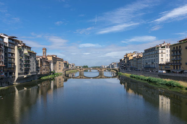 Bick zur Ponte Santa Trinita.
