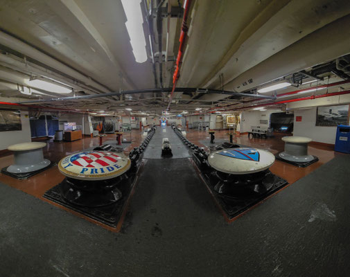 Ankerketten der USS Midway.