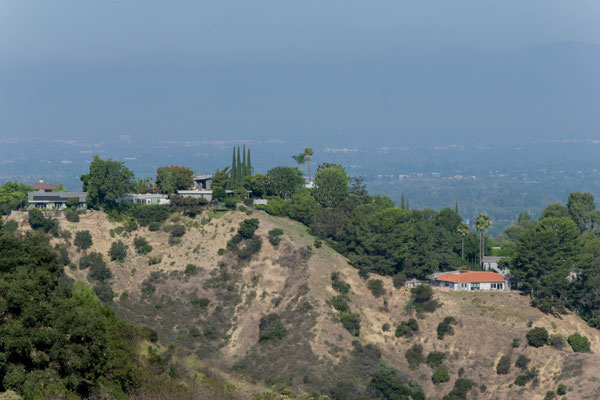 Entlang des Mulholland Drive.