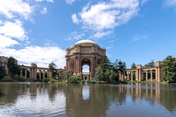 Palace of Fine Arts.