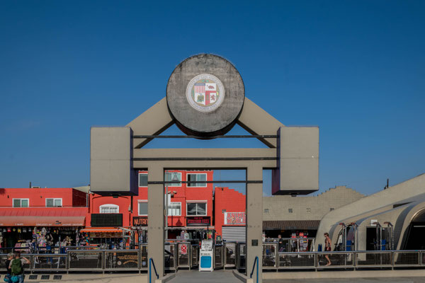 Muscle Beach.