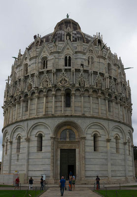 Das Baptisterium.