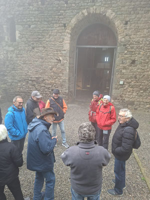 Vor dem Eingang zum Narthex