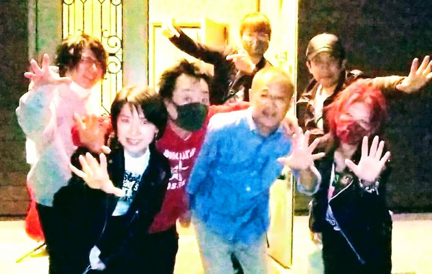 ロックをデザインする男 サカグチケンさん達と