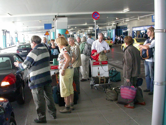 Ecotourist groep op Schiphol
