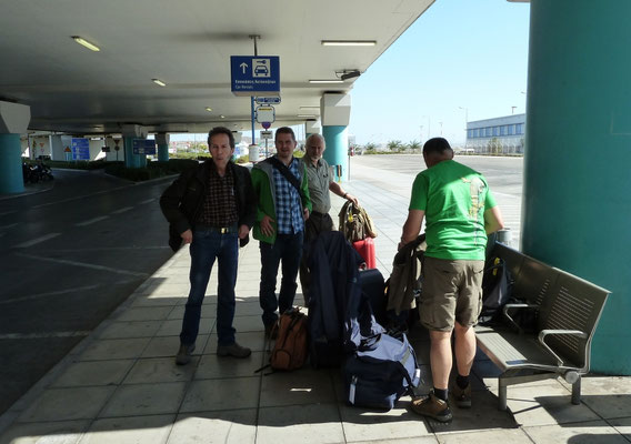 op vliegveld Athene