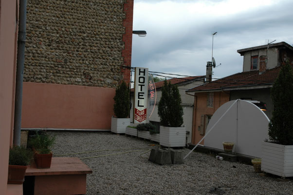ons eerste hotel