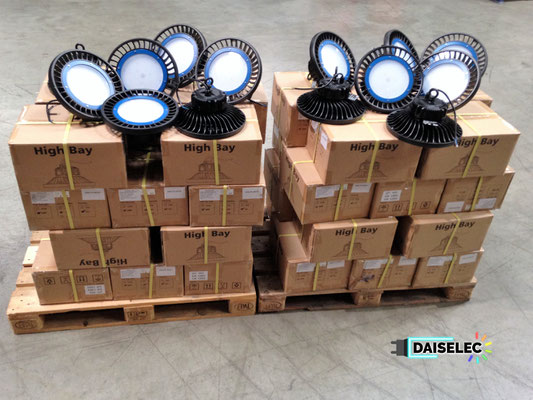 Relampage LED entrepôt-Port-St-Louis-du-Rhône-