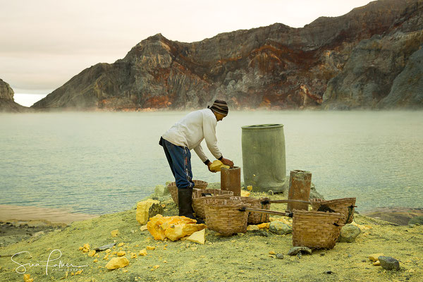 Ijen crater lake