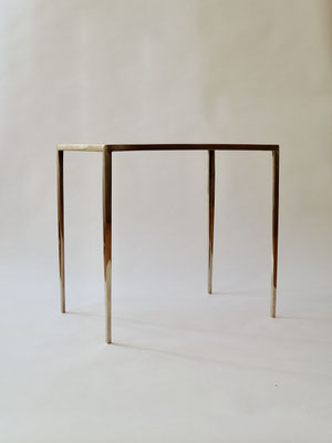 table 1 - 2024 -  silicon bronze cast with tin bronze plate, welded and polished - 54 x 58 x 38 cm