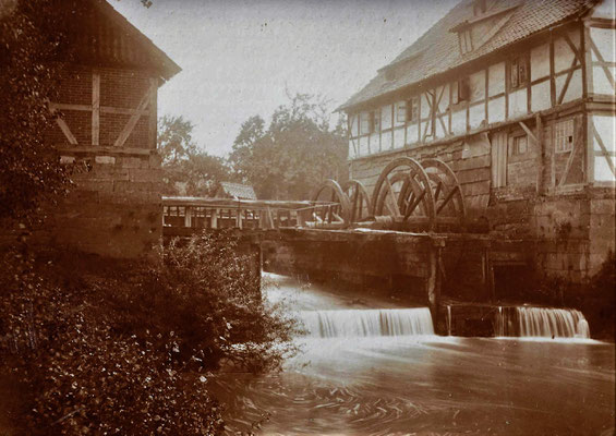 Die alte Leinemühle - heute E-Werk - Marktstaße Foto vor 1880