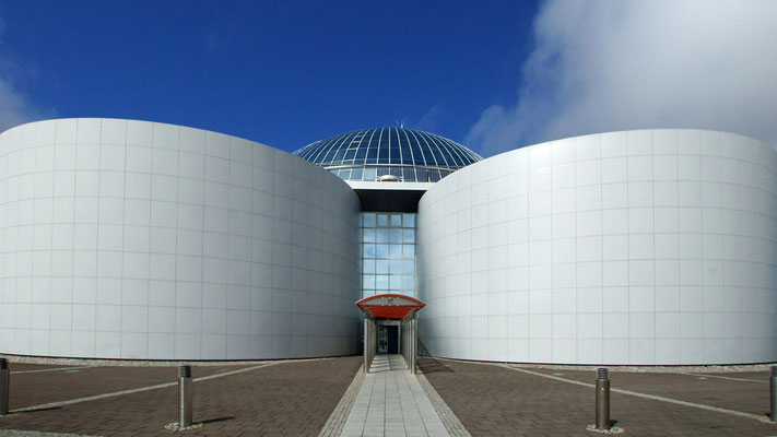 Perlan in Reykjavík, Heißwasserspeicher und Aussichtspunkt (Juni 2010)