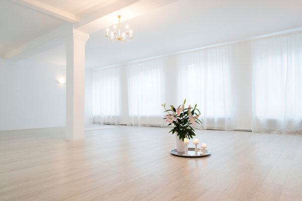 Yogaraum des Kundalini Yoga Zentrum BLISS Hannover