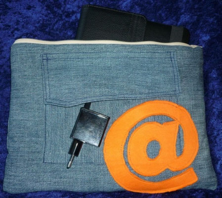 Tablettasche-Case-Bag-Hülle, Jeans-jeansblau-10 Zoll, Unikat, Geschenkidee