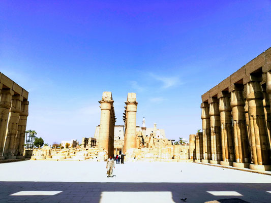 Columnas en el templo de Luxor