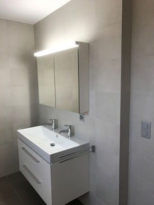 WC Badezimmer Wand Bodenbeläge aus Keramik Amriswil