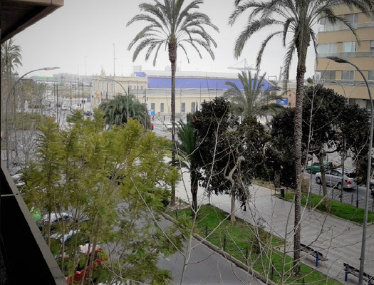 Locales y Oficinas en alquiler en Avenidas Oscar Espla junto Puerto Alicante