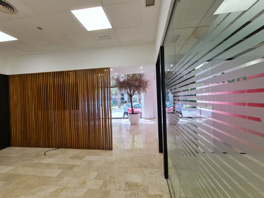 Contacte con nosotros para conocer en detalle nuestras propuestas de alquiler locales y oficinas en alicante españa y descubra por qué somos la opción preferente para profesionales que buscan excelencia y una ubicación inmejorable en la Costa Blanca.