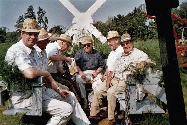 Auf dem Weg zum Varster Erntefest