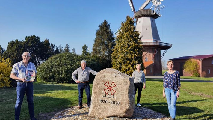 Der neue Gedenkstein zum 100jährigen Jubiläum