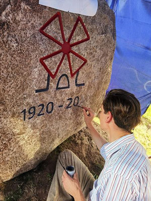 Entstehung Gedenkstein Jubiläum 100 Jahre