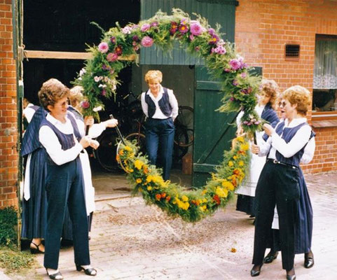 Vor dem Ernteumzug