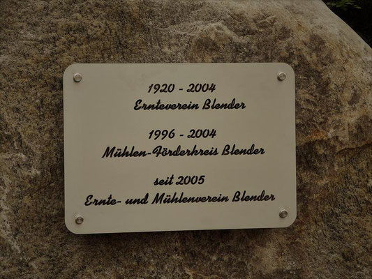 Enthüllung Gedenkstein Jubiläum 100 Jahre