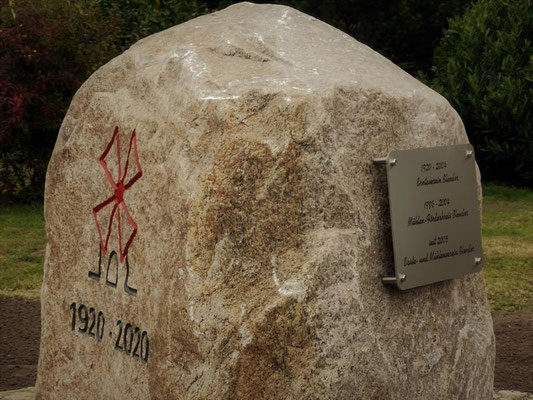 Enthüllung Gedenkstein Jubiläum 100 Jahre