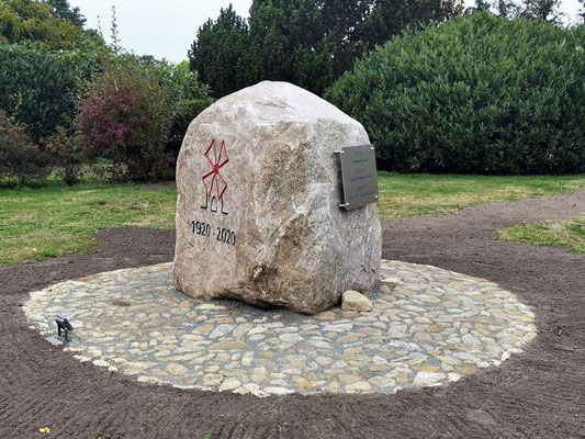 Enthüllung Gedenkstein Jubiläum 100 Jahre