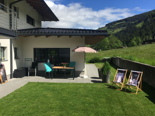 Gartenwohnung Apart Rauch in Ramsau im Zillertal mit großem Garten zur Alleinnutzung