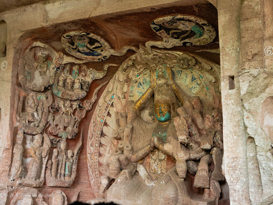 Dazu Rock Carvings China Tagestour