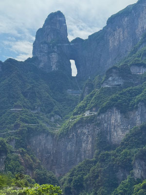 Zhangjiajie Tianmen Mountain