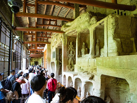 Dazu Rock Carvings China Tagestour