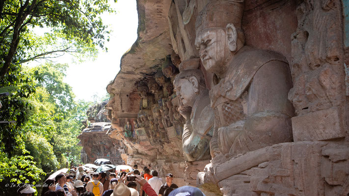 Dazu Rock Carvings China Tagestour