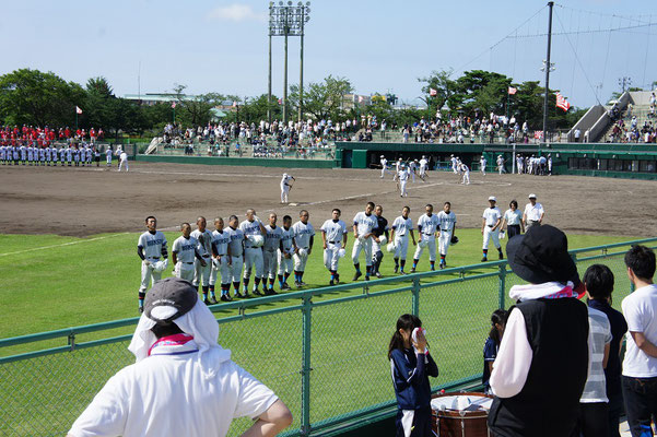 試合終了。この悔しさは後の人生できっと、生かされるはず。次代を担う皆さん。これからも応援しています。