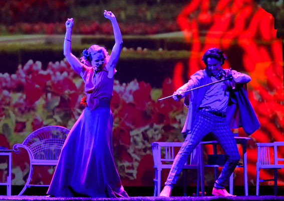 Bunbury · Theater Akzent Wien · © Lilli Crina Rosca