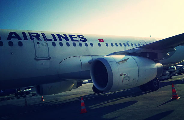 Airlines photo by K