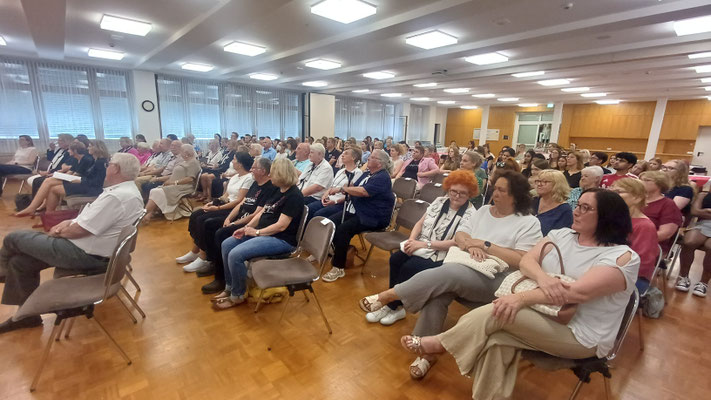 das Schwesternfest kann beginnen