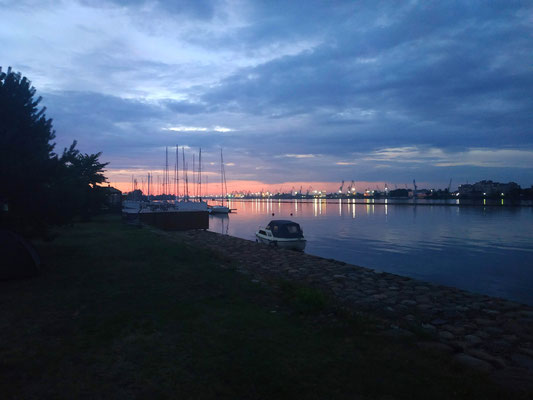 Ausblick auf Riga vom Campingplatz