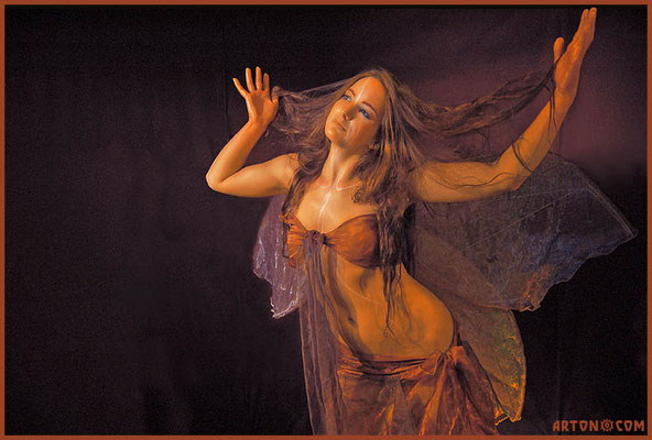 Model: Esther Arton©